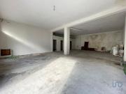 Parque de Estacionamento / Garagem / Box em Barcelos,...