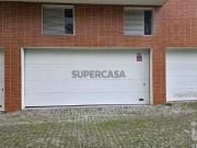 Parque de Estacionamento / Garagem / Box em Ovar, São...