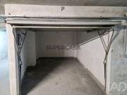 Parque de Estacionamento / Garagem / Box em Viana do...