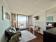 PARQUE FORESTAL, METRO, MONJITAS