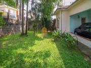 Parque São Domingos Casa com 240m² 4 dormitórios e 2 vagas