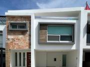 PARQUE ZACATECAS CASA EN RENTA