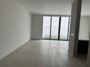 Parques Vallarta Casa en venta coto Acacia