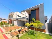 Parqville Jacarandá — Casa Moderna com 3 Suítes, Pé...