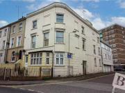Parrock Street, Gravesend, Kent, DA12 1 bed apartment to...