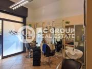 Parrucchiere in vendita a Solaro