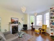 Parsifal Road, West Hampstead, 3 Bedroom Flat