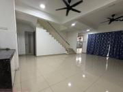 Partially Furnished 2 Sty Taman Amverton Links Taman...