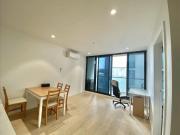 Partially furnished 2B2B1P apartment