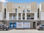 Partitioned Ground Floor Office