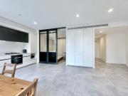 Partly furnished designer Apartment at the heart of Glebe