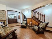 Pasaje Arquímedes 2300 Casa de 5 ambientes con garage...