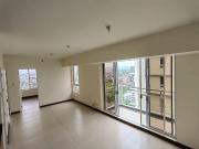 Pasalo 3 Bedroom with maids room and Parking condo house...