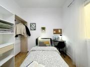 Paseo de la Virgen del Puerto, Madrid, Community of... Paseo de la Virgen del Puerto, Madrid, Community of...