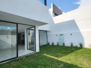 Paseo de Parque, casa en Venta, amplia e iluminada, 4...