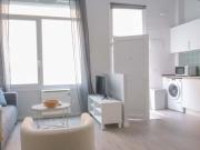 Paseo Perales, 70. Local 5 ONLY STUDENTS