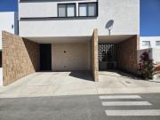 PASEOS DE ZAKIA PTE, CASA BUGAMBILIAS 5 ESPACIOS TIPO...