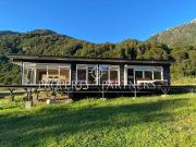 Patagonia, encantadora casa Carretera Austral, orilla...