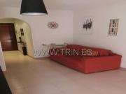 patio exterior en residencial con piscina