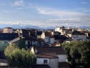 PAU Proche Halles T2 au 4 ième et dernier étage