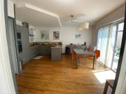 PAU, Proche Mairie. Duplex T 7 dans l'ancien 185 m²...