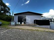 Pavilhão com 325m² para alugar por R$ 5.300