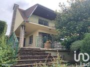 Pavillon 10 pièces 215 m²