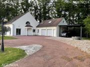 Pavillon 10 pièces 265 m²