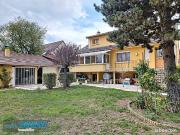 Pavillon 11 pièces 211 m²