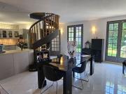 Pavillon 6 pièces 141 m²