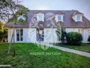 Pavillon 8 pièces 198 m²