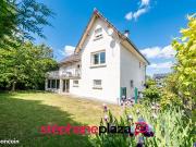 Pavillon 8 pièces 215 m² Pavillon 8 pièces 215 m²