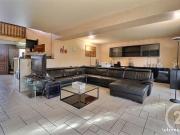 Pavillon 8 pièces 241 m²