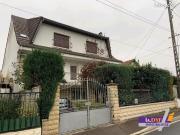 Pavillon 8 pièces 249 m²