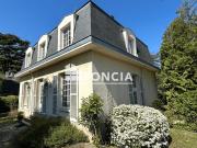 Pavillon 9 pièces 181 m²