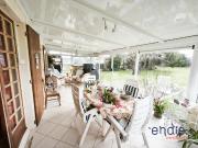 Pavillon familial avec 3 chambres, véranda et grand garage