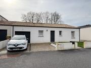 'Pavillon lumineux 3 chambres avec cellier, garage...