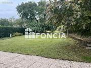 PAVILLON RENOVE DE 1964 sur + de 1.000 m2 de terrain...