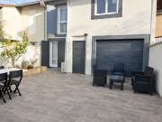 PAVILLON T4 SH 84M2 SUR TERRAIN CLOS AVEC GARAGE ENTRESSEN