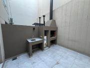 Pavón al 3400. Depto. con patio y parrilla en Boedo