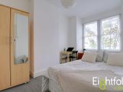 Payne Terrace, Brighton BN1, 3 bed flat to rent, £1,950...