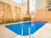 Paz, luz y piscina en pleno centro de Madrid Malasaña