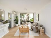 Peaceful 3 bedroom apartment on edge of Neutral Bay village