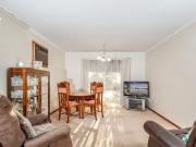 Peaceful Court Location Close to Broken River!