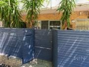 PEACEFUL GROUND FLOOR STUDIO IN PRIME ELWOOD LOCATION