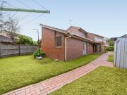 Peaceful hideaway just metres from schools