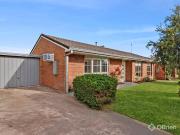 Peaceful Living in Prestigious Herbert Street Peaceful Living in Prestigious Herbert Street