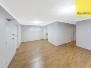 Peaceful & Private Two Bedroom Unit in a Leafy Setting