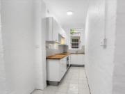 Peaceful Two Bedroom Apartment in Glebe