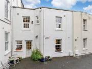 Pear Grove, Townhouse Two, Rere Of 7 Castle Avenue,...